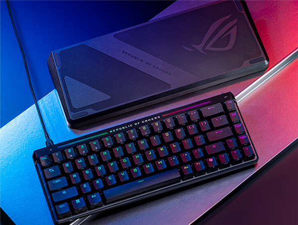 风暴娱乐官方:999元 ROG魔导士ACE HFX磁轴键盘上市:68键布局、双USB-C接口